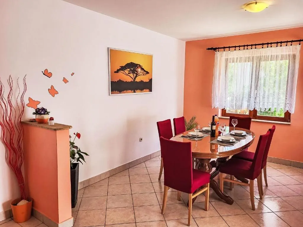 Holiday Home - Lucija Maslenica