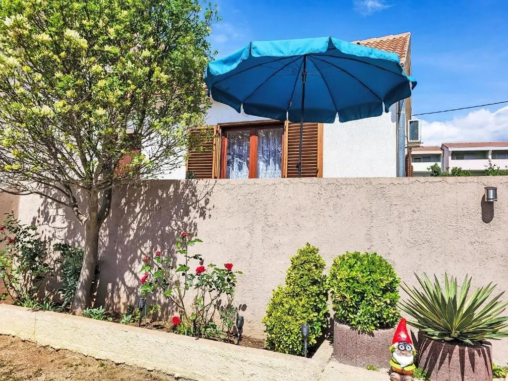 Holiday Home - Lucija Maslenica
